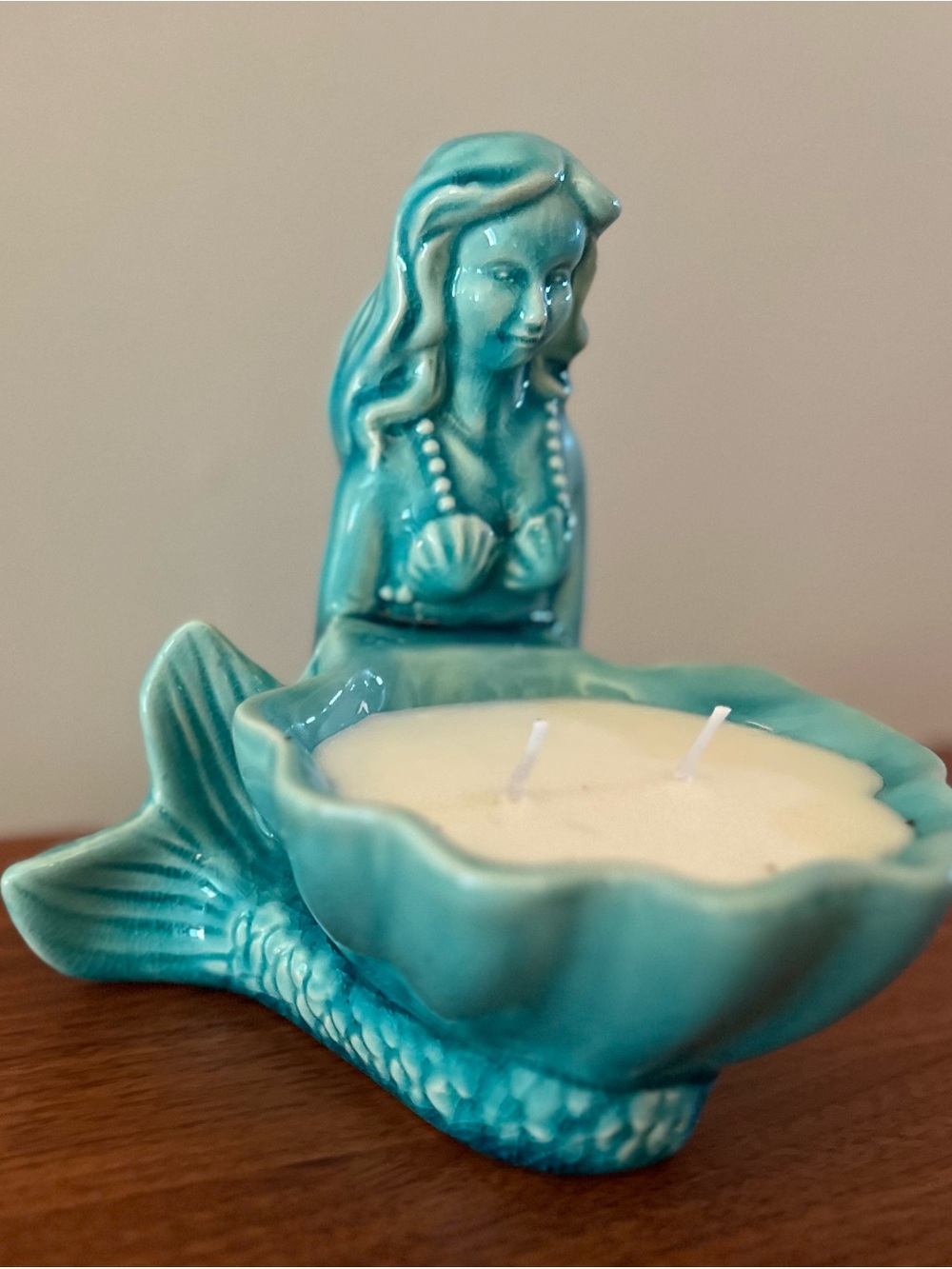 NEW Ceramic MERMAID Candle. Scented. Aqua Blue. 7" tall. - Picture 6 of 7